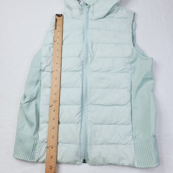 Lululemon Women's Delicate Mint Down and Around Goose Down Puffer Vest Size 6 - Picture 5 of 7